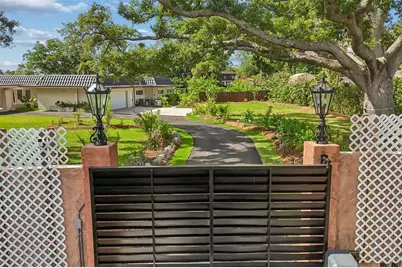 1875 Belleair Road, Clearwater, FL 33764 - Photo 3