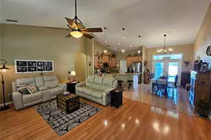 1401 Lindsey Rd, Plant City, FL 33566 - Photo 13