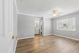 1733 Sutton Pl, Dunedin, FL 34698 - Photo 15