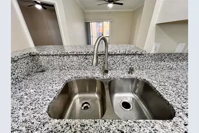 4323 Bayside Village Drive #202, Tampa, FL 33615 - Photo 9