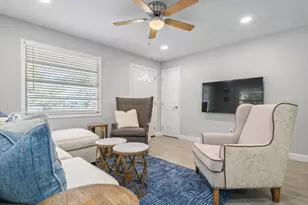 1160 7th St S, Safety Harbor, FL 34695 - Photo 3