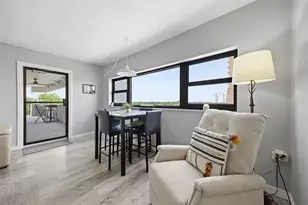 4141 Bayshore Blvd, Tampa, FL 33611 - Photo 13