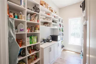 4402 W Beach Park Dr, Tampa, FL 33609 - Photo 55
