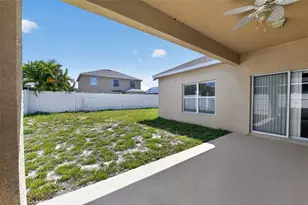 1833 Mira Lago Cir, Ruskin, FL 33570 - Photo 29