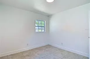8639 May Cir, Tampa, FL 33614 - Photo 19