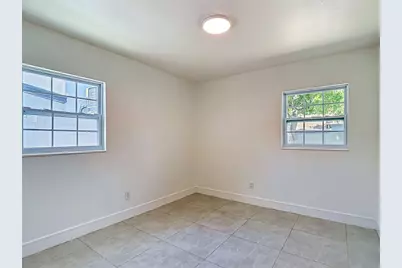 8639 May Circle, Tampa, FL 33614 - Photo 17