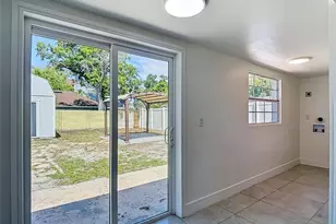 8639 May Cir, Tampa, FL 33614 - Photo 13