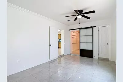 8639 May Circle, Tampa, FL 33614 - Photo 21