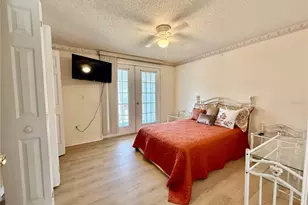 1702 Sunkissed Dr, Tarpon Springs, FL 34689 - Photo 23