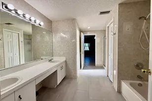 1702 Sunkissed Dr, Tarpon Springs, FL 34689 - Photo 25