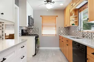 3016 3rd Ave N, Saint Petersburg, FL 33713 - Photo 11