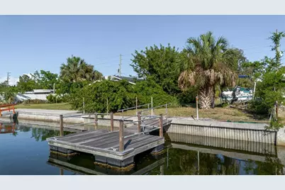 14905 Old Dixie Highway, Hudson, FL 34667 - Photo 15