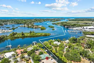 1114 Marina Dr, Tarpon Springs, FL 34689 - Photo 3