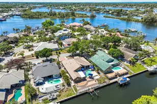1114 Marina Dr, Tarpon Springs, FL 34689 - Photo 49