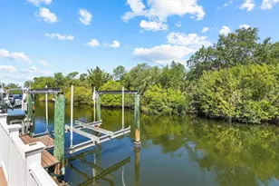 1114 Marina Dr, Tarpon Springs, FL 34689 - Photo 47