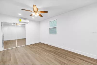 110 NE Monroe Circle N #1, Saint Petersburg, FL 33702 - Photo 17