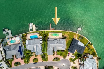 215 Harrison Avenue, Belleair Beach, FL 33786 - Photo 59