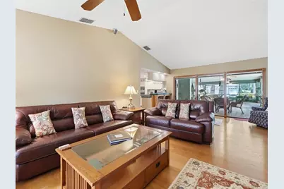 5046 Barrowe Drive, Tampa, FL 33624 - Photo 33