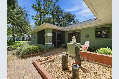 5046 Barrowe Drive, Tampa, FL 33624 - Photo 7
