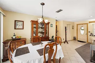 5923 Dunfries St N, Saint Petersburg, FL 33709 - Photo 7