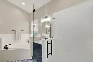 18019 Java Isle Dr, Tampa, FL 33647 - Photo 29