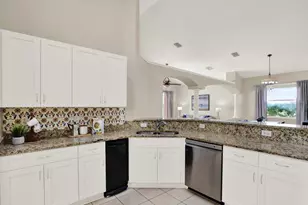 18019 Java Isle Dr, Tampa, FL 33647 - Photo 13