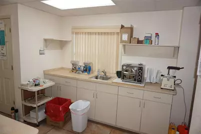 2910 & 2912 W Waters Avenue, Tampa, FL 33614 - Photo 11