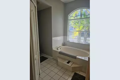 8611 Brookway Circle, Tampa, FL 33635 - Photo 9