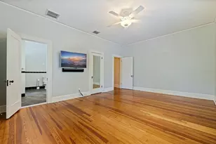 1260 10th St N, Saint Petersburg, FL 33705 - Photo 27