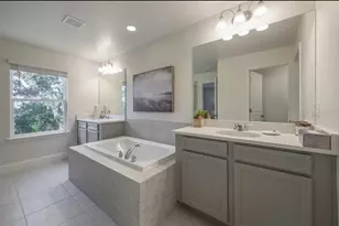 10128 Newel Valley Loop, Riverview, FL 33569 - Photo 13