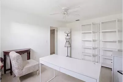 6650 Hibiscus Avenue S, South Pasadena, FL 33707 - Photo 9
