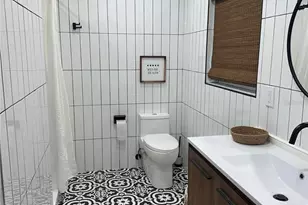 905 Patricia Ave, Dunedin, FL 34698 - Photo 15