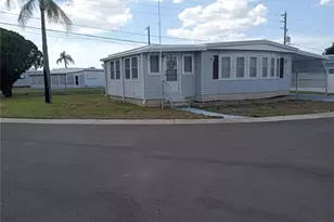 34214 Canal Dr N, Pinellas Park, FL 33781 - Photo 23