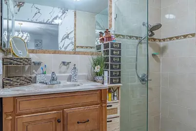 8419 NW 193rd Ln, Hialeah, FL 33015 - Photo 23