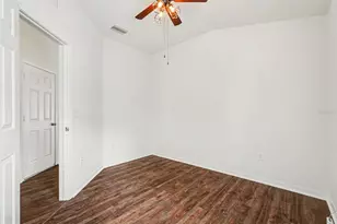 9096 Southern Charm Cir, Brooksville, FL 34613 - Photo 17
