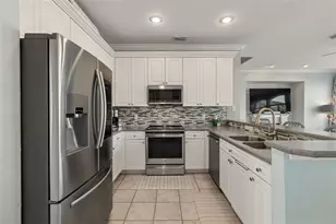 703 Bunker View Dr, Apollo Beach, FL 33572 - Photo 11