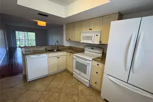 152 Cypress Ln, Oldsmar, FL 34677 - Photo 5