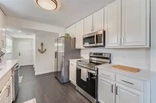 4651 22nd Ave N, Saint Petersburg, FL 33713 - Photo 19