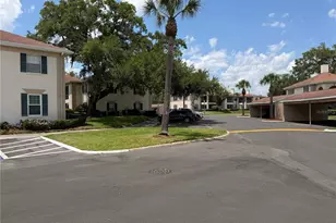 10335 Carrollwood Ln, Tampa, FL 33618 - Photo 27