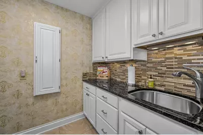 970 Southern Pine Court NE, Saint Petersburg, FL 33703 - Photo 29