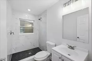 4651 22nd Ave N, Saint Petersburg, FL 33713 - Photo 75