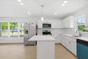 4651 22nd Ave N, Saint Petersburg, FL 33713 - Photo 87