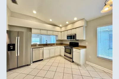 18112 Canal Pointe Street, Tampa, FL 33647 - Photo 13
