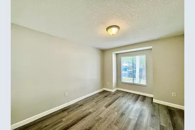 18112 Canal Pointe Street, Tampa, FL 33647 - Photo 17