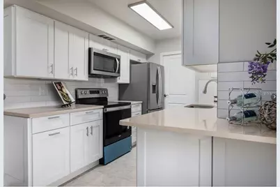 10355 Paradise Boulevard #211, Treasure Island, FL 33706 - Photo 9