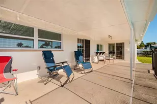 9773 1st St NE, Saint Petersburg, FL 33702 - Photo 23