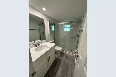 4700 Cove Circle #107, Saint Petersburg, FL 33708 - Photo 21