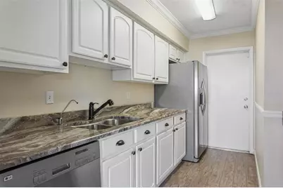6341 Treetop Circle #6341, Temple Terrace, FL 33617 - Photo 9