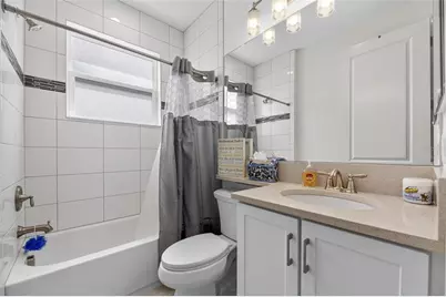 4915 Sienna Isles Avenue, Wimauma, FL 33598 - Photo 7