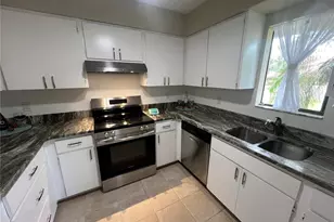 6535 Draw Ln, Sarasota, FL 34238 - Photo 13